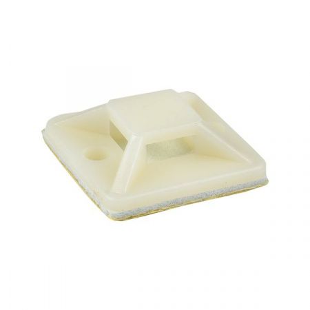 Площадка самоклеящаяся (25x25мм.) белая (100шт.) EKF PROxima