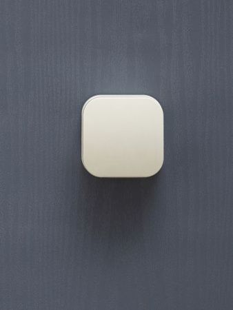 GLORY Выключатель 1-клавишный для открытой установки ВС20-1-0-ХК кремовый IEK